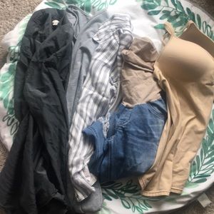 Maternity clothing value bundle